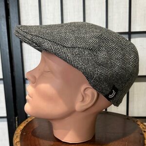 Christy’s London Juventus Herringbone Bespoke Wool Flat Cap Gray Medium EUC